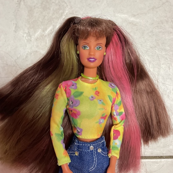 Barbie Happenin Hair Teresa 1999 - Picture 2 of 5